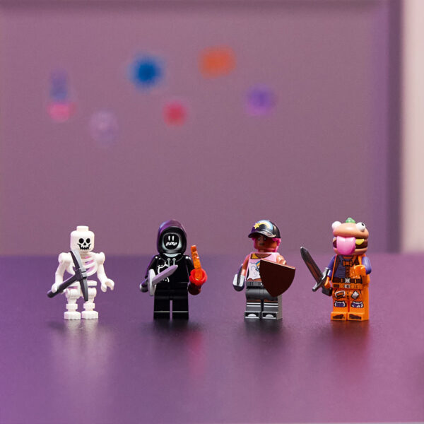 LEGO FORTNITE - Restaurantul Durrr Burger 77076, 546 piese