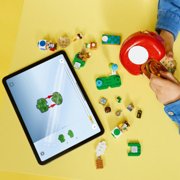 LEGO Super Mario - Petrecere acasa la Toad 72041, 276 piese