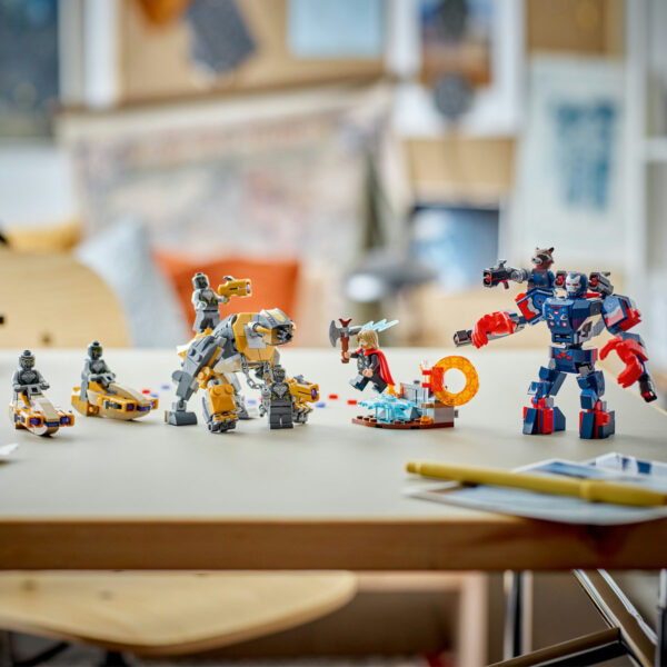 LEGO Marvel Super Heroes - Thor vs Chitauri din Razbunatorii: Sfârsitul jocului 76322, 373 piese