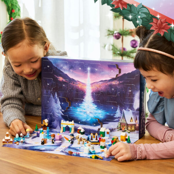 LEGO Disney - LEGO ǀ Disney Regatul de gheaţă Calendar de advent 2025 43273, 231 piese