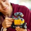43279_lifestyle_build_04_en-gb Lego Disney 43279 - WALL-E şi EVE