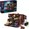 76785_boxprod_v39_en-gb LEGO Wednesday - Apartamentul lui Mână 76785, 828 piese