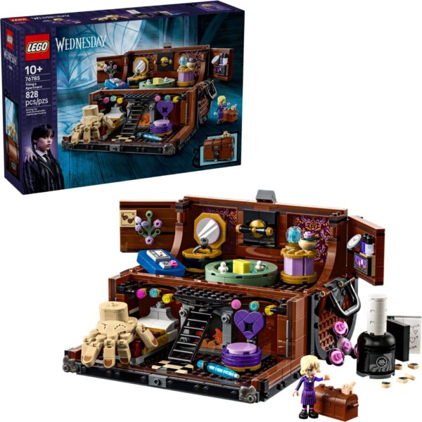 76785_boxprod_v39_en-gb LEGO Wednesday - Apartamentul lui Mână 76785, 828 piese