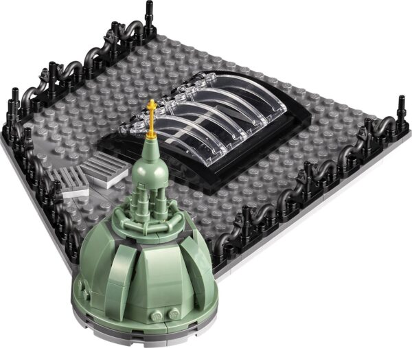 10297_Back_06 LEGO® Icons Creator Expert 10297 - Hotel Boutique