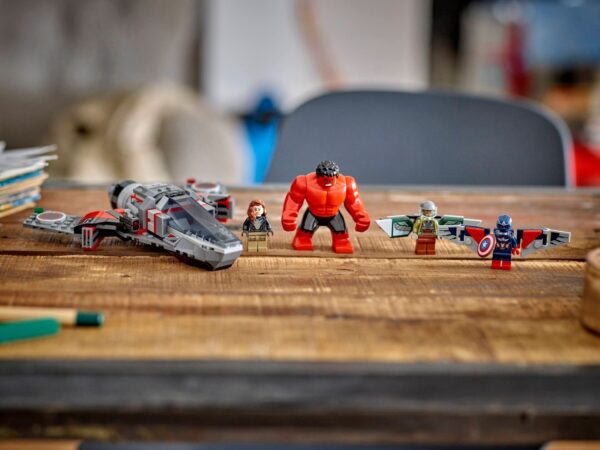 LEGO® Marvel 76292 - Figurina noua de constructie Capitanul America