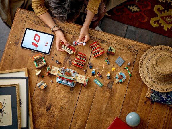 LEGO® ONE PIECE 75638 - Batalia din Parcul Arlong