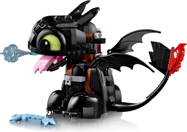 Lego Icons 10375 - Cum sa îti dresezi dragonul: Toothless, 784 piese