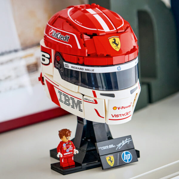 LEGO Editions - Casca lui Charles Leclerc Scuderia Ferrari HP 43014, 886 piese