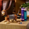 LEGO Disney - Opritoare de cărți Câinele Slinky din Povestea jucăriilor 43301, 1311 piese