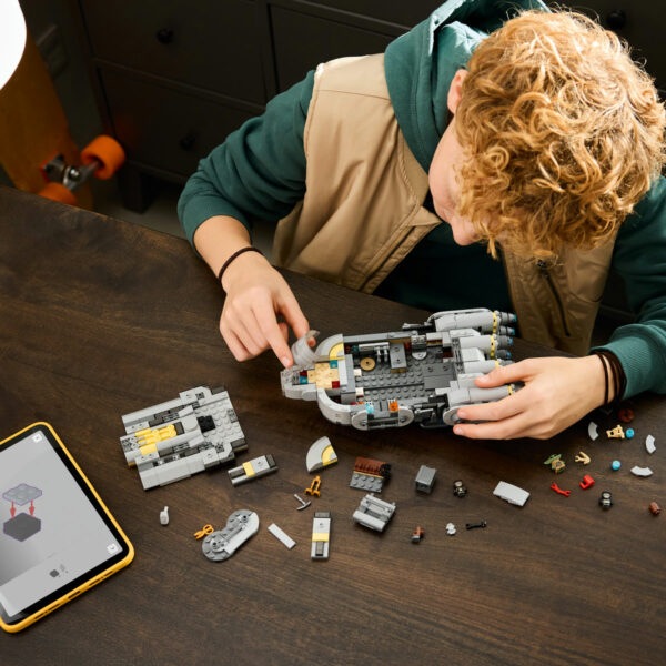 LEGO Star Wars - Navă stelară a Anzellanilor 75445, 701 piese