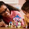 LEGO Disney - Castelul cu animăluțe al Cenușăresei 43283, 149 piese