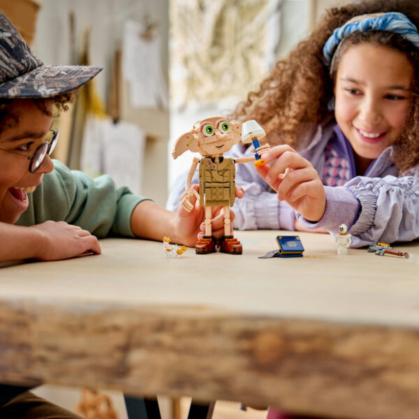 LEGO Harry Potter - Dobby, spiridușul liber 76469, 379 piese