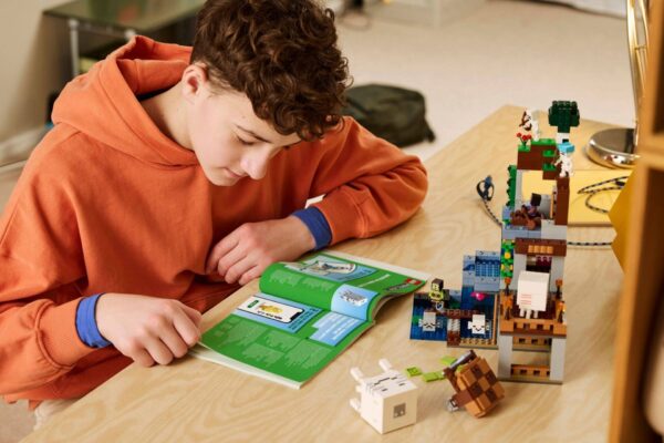 21597_Lifestyle_Cons_2 Lego Minecraft 21597 - Stație de mobi Ghast, 754 piese