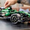 Lego Technic 42240 - Mașina F1® Aston Martin Aramco AMR25