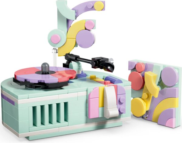 LEGO® Creator 31392 - Pian decorativ cu o pisica (3 in 1)