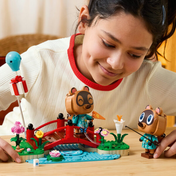 LEGO Animal Crossing - Ziua distractivă a lui Timmy și Tommy 77059, 513 piese